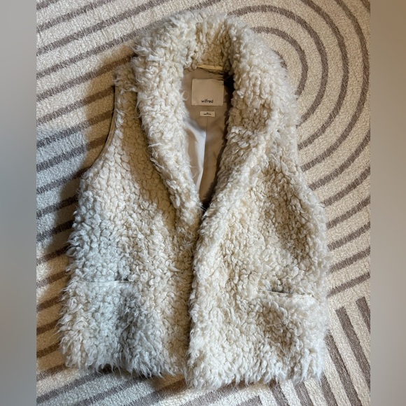 Wilfred Sherpa vest - Picture 1 of 2